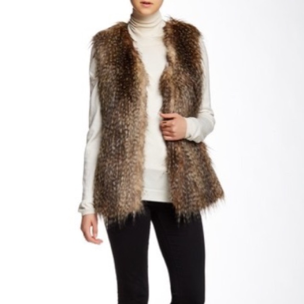 Brand new Via Spiga Faux Fur Vest